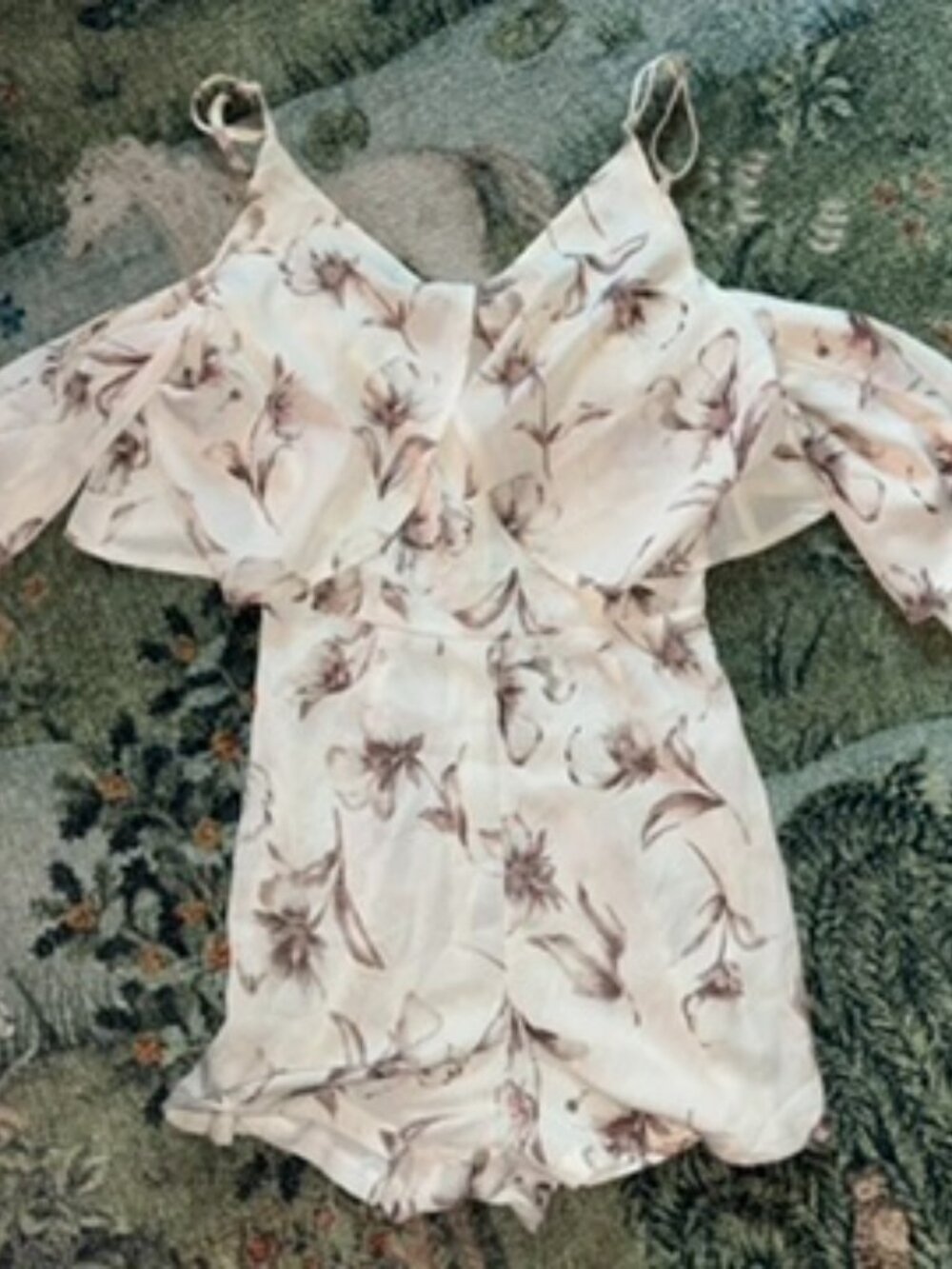 PrettyLittleThing Dress US 0 Cream Floral Cold Shoulder Ruffle Mini UK 4